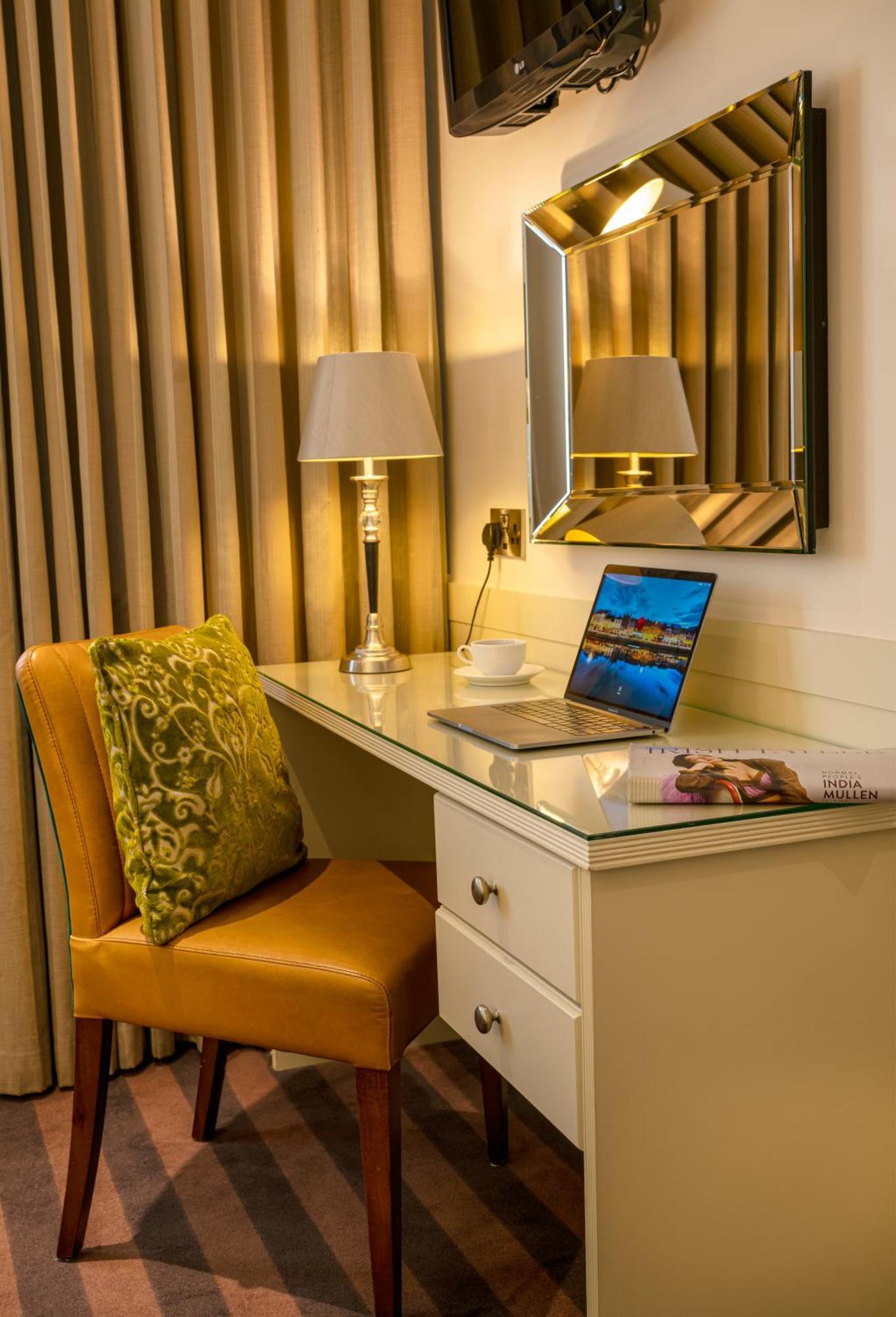 The Marcy Hotel โดรฮาดา ภายนอก รูปภาพ